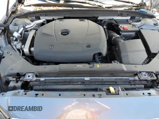 2020 Volvo V60 z VIN YV4102WKXL1042938, wystawiony jako Copart lot #64123133 z przebiegiem 31 611 mil mil oraz . Historia ofert i sprzedaży dostępna na DreamBid. Obrazek 11.