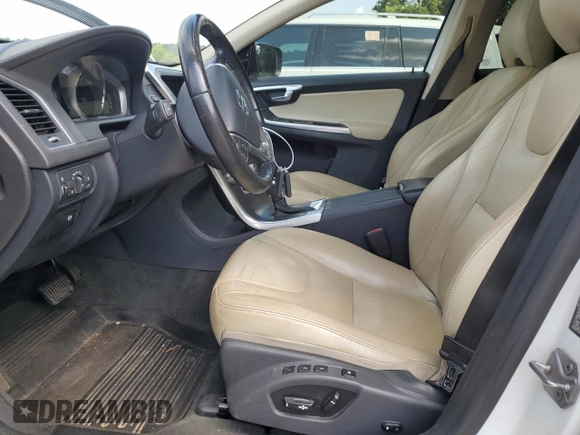 2016 Volvo XC60 T5 Drive-E Premier with VIN YV440MDK8G2858851, listed as a Copart auction lot 65463485 with 163,147 mi miles and Clean title. Bid and sale history available at DreamBid. Image 7.