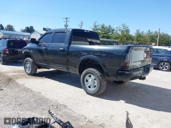 2015 Ram 2500 Tradesman with VIN 3C6UR5CL2FG635579, listed as a IAAI auction lot 41821764 with 112,147 mi miles. Bid and sale history available at carsss.com. Image 3.