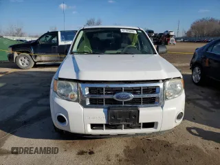 2008 Ford Escape XLS with VIN 1FMCU92Z58KD86427, listed as a Copart auction lot 47195845 with 212,174 mi miles and Salvage title. Bid and sale history available at DreamBid. Image 5.