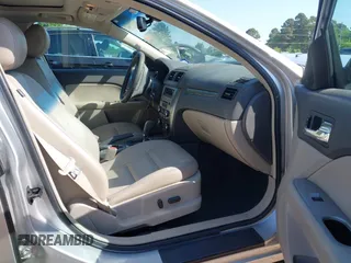 2011 Ford Fusion SEL with VIN 3FAHP0JG9BR172904, listed as a IAAI auction lot 41965611 with 76,315 mi miles and . Bid and sale history available at DreamBid. Image 5.