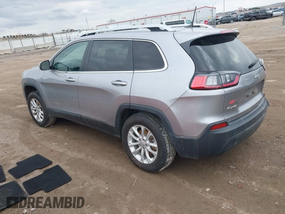 2019 Jeep Cherokee Latitude z VIN 1C4PJMCB3KD459969, wystawiony jako IAAI lot #41952058 z przebiegiem 82 719 mil mil oraz . Historia ofert i sprzedaży dostępna na DreamBid. Obrazek 3.