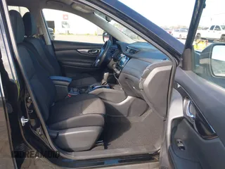 2019 Nissan Rogue SL with VIN 5N1AT2MV0KC732249, listed as a IAAI auction lot 41745004 with 94,187 mi miles. Bid and sale history available at carsss.com. Image 5.