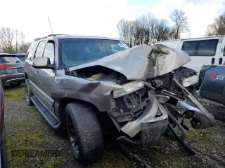 2001 Chevrolet Suburban LT with VIN 3GNEC16T11G147081, listed as a Copart auction lot 45738435 with 0 mi miles and Salvage Title. Bid and sale history available at carsss.com. Image 4.