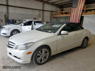 2011 Mercedes-Benz E-Class E 350 with VIN WDDKK5GFXBF080696, listed as a Copart auction lot 47442285 with 75,497 mi miles and Salvage Title. Bid and sale history available at carsss.com. Image 1.