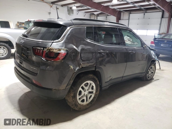 2020 Jeep Compass Sport с VIN 3C4NJCAB9LT144349, выставлен на аукционе Copart как лот 52350725 с пробегом 71 282 миль миль и Списание • Salvage title. История ставок и продаж доступна на DreamBid. Изображение 3.