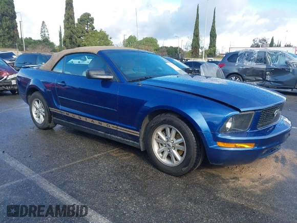2007 Ford Mustang Deluxe with VIN 1ZVFT84N875329917, listed as a IAAI auction lot 41760205 with 171,005 mi miles and . Bid and sale history available at carsss.com. Image 1.