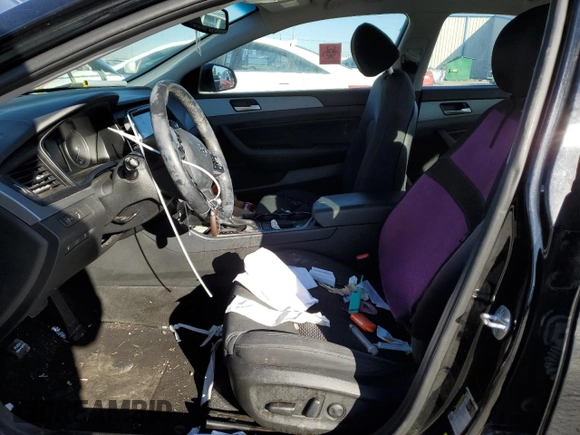 2018 Hyundai Sonata Limited z VIN 5NPE34AF9JH598889, wystawiony jako Copart lot #82599964 z przebiegiem 102 704 mil mil oraz Szkoda całkowita • Salvage title. Historia ofert i sprzedaży dostępna na DreamBid. Obrazek 7.