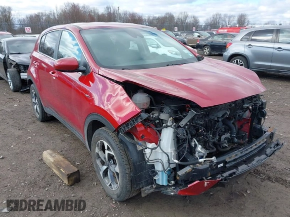 2022 Kia Sportage LX with VIN KNDPMCAC5N7009840, listed as a IAAI auction lot 41922293 with 32,647 mi miles and . Bid and sale history available at DreamBid. Image 1.