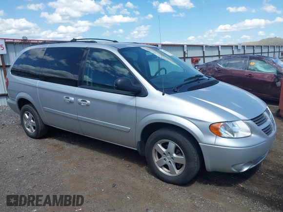 2005 Dodge Caravan SXT с VIN 2D4GP44L25R324539, выставлен на аукционе IAAI как лот 42532136 с пробегом 273 171 миль миль и . История ставок и продаж доступна на DreamBid. Изображение 1.