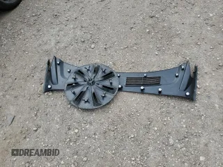 2024 Tesla Model 3 z VIN 5YJ3E1EA2RF822321, wystawiony jako Copart lot #51787895 z przebiegiem 18 664 mil mil oraz Szkoda całkowita • Salvage title. Historia ofert i sprzedaży dostępna na DreamBid. Obrazek 12.