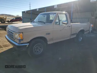 1990 Ford F-150 "S" with VIN 1FTDF15Y9LNA50360, listed as a Copart auction lot 89195765 with 88,604 mi miles and Clean Title. Bid and sale history available at carsss.com. Image 1.