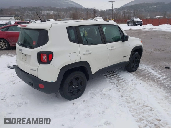2016 Jeep Renegade Sport with VIN ZACCJBAT0GPD05985, listed as a IAAI auction lot 41564300 with 31,707 mi miles and . Bid and sale history available at DreamBid. Image 4.