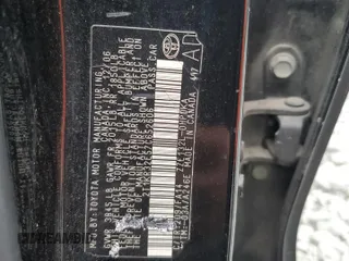 2007 Toyota Matrix STD z VIN 2T1KR32E57C652606, wystawiony jako Copart lot #49498155 z przebiegiem 256 648 mil mil oraz Szkoda całkowita • Salvage title. Historia ofert i sprzedaży dostępna na DreamBid. Obrazek 12.