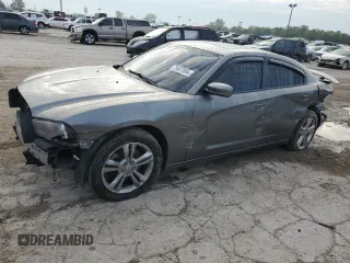 2011 Dodge Charger RT Max with VIN 2B3CM5CT9BH572611, listed as a Copart auction lot 73457004 with 100,411 mi miles and Non Repairable. Bid and sale history available at carsss.com. Image 1.