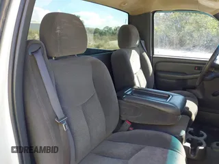 2006 Chevrolet Silverado 1500 Work Truck with VIN 3GCEK14Z76G197526, listed as a IAAI auction lot 41555933 with 176,540 mi miles. Bid and sale history available at carsss.com. Image 8.