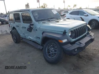 2024 Jeep Wrangler Sport S with VIN 1C4PJXDG2RW331040, listed as a IAAI auction lot 40895676 with 3,800 mi miles. Bid and sale history available at carsss.com. Image 1.