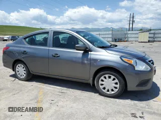 2016 Nissan Versa SV z VIN 3N1CN7AP6GL843199, wystawiony jako Copart lot #58585285 z przebiegiem 51 845 mil mil oraz Czysty tytuł • Clean title. Historia ofert i sprzedaży dostępna na DreamBid. Obrazek 4.