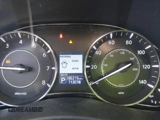 2018 Nissan Armada Platinum with VIN JN8AY2NE4J9735109, listed as a IAAI auction lot 41805637 with 186,219 mi miles. Bid and sale history available at carsss.com. Image 7.