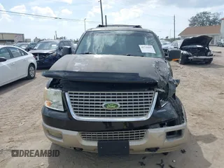 2005 Ford Expedition Eddie Bauer with VIN 1FMFU18535LA64734, listed as a IAAI auction lot 41716446 with 173,800 mi miles. Bid and sale history available at carsss.com. Image 12.