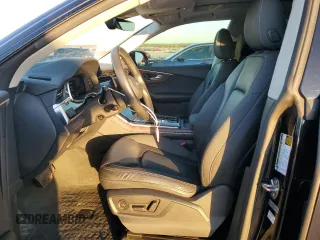 2019 Audi Q8 Premium Plus with VIN WA1EVAF14KD022411, listed as a Copart auction lot 82133294 with 42,839 mi miles and Salvage Title. Bid and sale history available at carsss.com. Image 7.