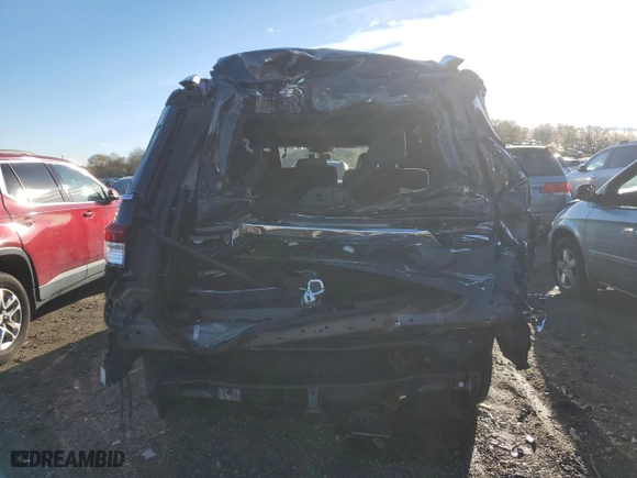 2023 Lincoln Navigator L Reserve with VIN 5LMJJ3LG6PEL16195, listed as a Copart auction lot 82288124 with 23,021 mi miles and Salvage Title. Bid and sale history available at carsss.com. Image 6.