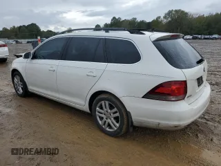 2010 Volkswagen Jetta with VIN 3VWTL8AJXAM623325, listed as a Copart auction lot 79308204 with 184,960 mi miles and Clean title. Bid and sale history available at DreamBid. Image 2.