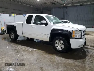 2008 Chevrolet Silverado 1500 LTZ with VIN 1GCEK19J98E195693, listed as a Copart auction lot 46072095 with 239,888 mi miles and Salvage Title. Bid and sale history available at DreamBid. Image 4.