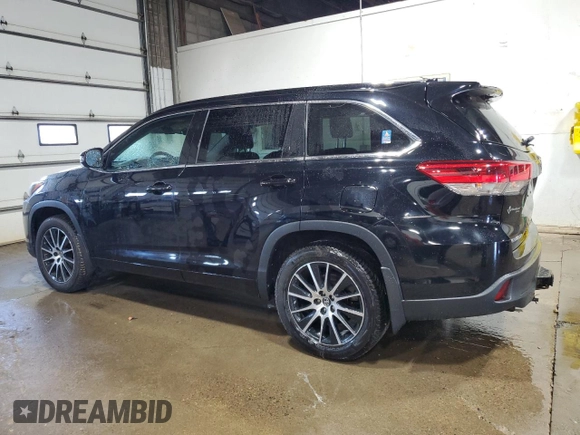 2017 Toyota Highlander XLE with VIN 5TDJZRFH9HS418707, listed as a Copart auction lot 62747345 with 160,033 mi miles and Salvage title. Bid and sale history available at DreamBid. Image 2.