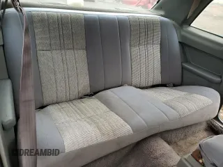 1988 Ford Thunderbird with VIN 1FABP6048JH134905, listed as a Copart auction lot 89320505 with 171,447 mi miles and Clean Title. Bid and sale history available at carsss.com. Image 10.