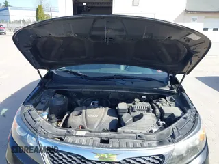 2013 Kia Sorento LX with VIN 5XYKTCA60DG347929, listed as a IAAI auction lot 42144507 with 210,216 mi miles. Bid and sale history available at carsss.com. Image 10.