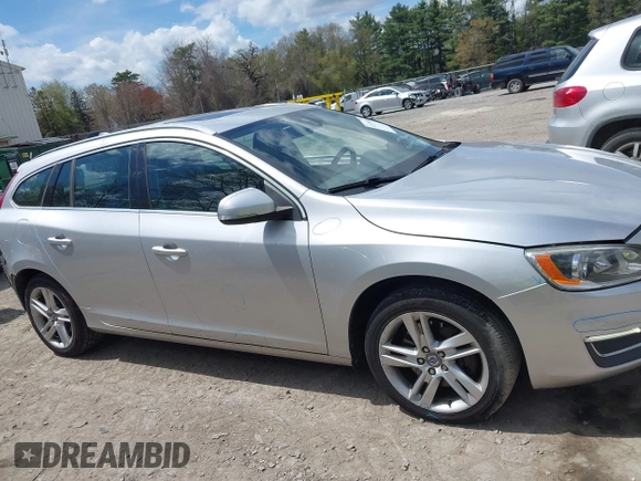 2015 Volvo V60 z VIN YV1612SB2F1188454, wystawiony jako IAAI lot #42176688 z przebiegiem 114 523 mil mil oraz . Historia ofert i sprzedaży dostępna na DreamBid. Obrazek 13.