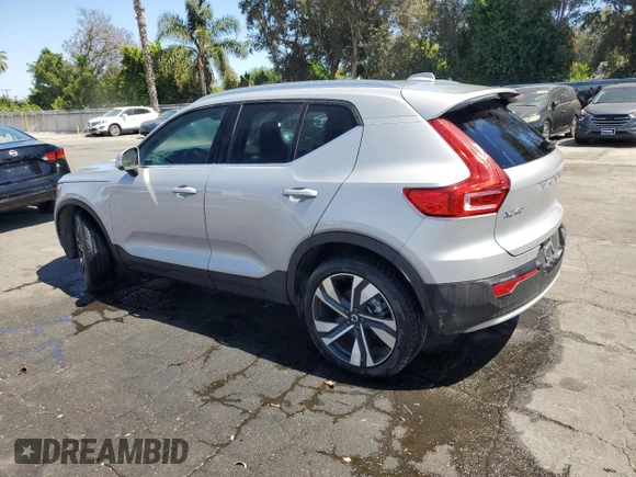 2024 Volvo XC40 Plus Bright Theme с VIN YV4L12UE5R2305987, выставлен на аукционе Copart как лот 53269875 с пробегом 13 682 миль миль и Чистый • Clean title. История ставок и продаж доступна на DreamBid. Изображение 2.