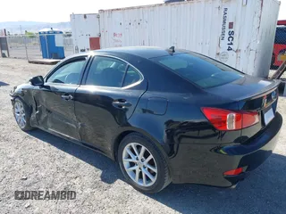 2011 Lexus IS 250 z VIN JTHBF5C21B5131993, wystawiony jako IAAI lot #42239387 z przebiegiem 239 610 mil mil oraz . Historia ofert i sprzedaży dostępna na DreamBid. Obrazek 3.