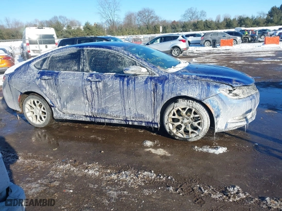 2015 Chrysler 200 C with VIN 1C3CCCEG4FN512775, listed as a IAAI auction lot 41319467 with 182,068 mi miles. Bid and sale history available at carsss.com. Image 14.