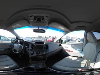 2013 Toyota Sienna XLE AAS with VIN 5TDYK3DC0DS360388, listed as a IAAI auction lot 41163681 with 146,920 mi miles. Bid and sale history available at carsss.com. Image 19.
