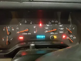 2004 Jeep Wrangler Rubicon z VIN 1J4FA69S44P784141, wystawiony jako Copart lot #55235305 z przebiegiem 125 564 mil mil oraz Szkoda całkowita • Salvage title. Historia ofert i sprzedaży dostępna na DreamBid. Obrazek 9.