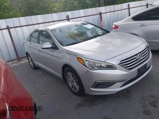 2015 Hyundai Sonata SE z VIN 5NPE24AF7FH186500, wystawiony jako IAAI lot #42495165 z przebiegiem 214 396 mil mil oraz . Historia ofert i sprzedaży dostępna na DreamBid. Obrazek 1.