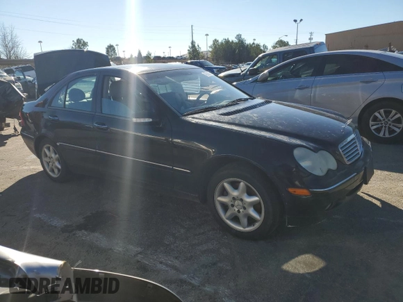 2002 Mercedes-Benz C 230/260/280/320 with VIN WDBRF64J82F278557, listed as a Copart auction lot 45290925 with Not Provided miles and Salvage Title. Bid and sale history available at DreamBid. Image 4.