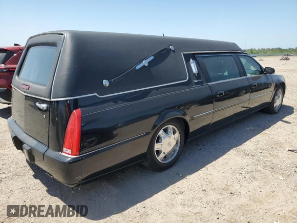 2008 Cadillac DTS Professional 1SH z VIN 1GEEH00Y98U500321, wystawiony jako Copart lot #52588845 z przebiegiem 170 325 mil mil oraz Tytuł czysty. Historia ofert i sprzedaży dostępna na DreamBid. Obrazek 3.