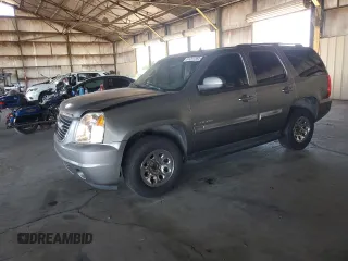 2007 GMC Yukon SLE 3SA z VIN 1GKFC13C37R288507, wystawiony jako Copart lot #61291585 z przebiegiem 155 347 mil mil oraz Czysty tytuł • Clean title. Historia ofert i sprzedaży dostępna na DreamBid. Obrazek 1.