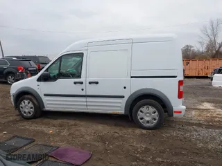 2013 Ford Transit Connect XLT with VIN NM0LS7BN7DT170642, listed as a IAAI auction lot 40926383 with 257,997 mi miles. Bid and sale history available at carsss.com. Image 14.