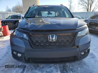 2020 Honda Passport EX-L z VIN 5FNYF8H54LB002310, wystawiony jako Copart lot #42425915 z przebiegiem 95 495 mil mil oraz Nie do naprawy • Non repairable. Historia ofert i sprzedaży dostępna na DreamBid. Obrazek 5.