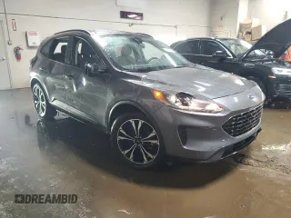 2022 Ford Escape SE z VIN 1FMCU0G66NUA43023, wystawiony jako Copart lot #48254235 z przebiegiem Nie podano mil oraz Szkoda całkowita • Salvage title. Historia ofert i sprzedaży dostępna na DreamBid. Obrazek 4.