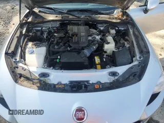 2018 FIAT 124 Spider Abarth z VIN JC1NFAEK4J0140443, wystawiony jako Copart lot #65664034 z przebiegiem Nie podano mil oraz Nie do naprawy. Historia ofert i sprzedaży dostępna na DreamBid. Obrazek 11.