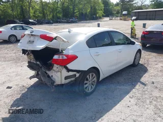 2016 Kia Forte LX z VIN KNAFX4A65G5583272, wystawiony jako IAAI lot #42086277 z przebiegiem 103 933 mil mil oraz . Historia ofert i sprzedaży dostępna na DreamBid. Obrazek 4.