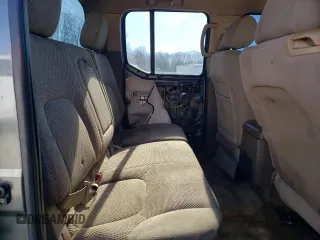 2005 Nissan Frontier LE z VIN 1N6AD07U85C447101, wystawiony jako Copart lot #42063795 z przebiegiem 249 884 mil mil oraz Szkoda całkowita • Salvage title. Historia ofert i sprzedaży dostępna na DreamBid. Obrazek 10.
