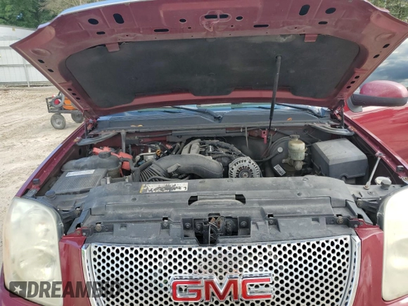 2007 GMC Yukon SLT z VIN 1GKFC13J67R234911, wystawiony jako Copart lot #56944045 z przebiegiem Nie podano mil oraz Szkoda całkowita • Salvage title. Historia ofert i sprzedaży dostępna na DreamBid. Obrazek 12.