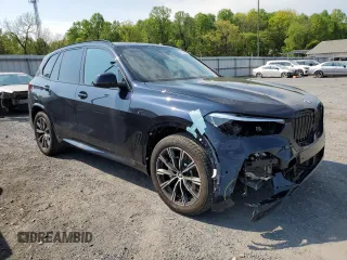 2023 BMW X5 xDrive40i with VIN 5UXCR6C09P9R12308, listed as a Copart auction lot 49328593 with 3,514 mi miles. Bid and sale history available at carsss.com. Image 4.