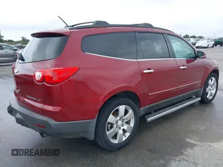 2011 Chevrolet Traverse LTZ z VIN 1GNKRLED6BJ142238, wystawiony jako IAAI lot #42183153 z przebiegiem 149 483 mil mil oraz . Historia ofert i sprzedaży dostępna na DreamBid. Obrazek 4.